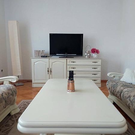 Dream Appartement Otočac Buitenkant foto