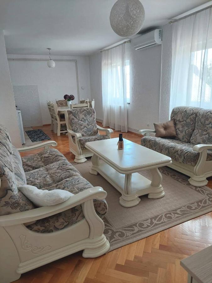 Dream Appartement Otočac Buitenkant foto